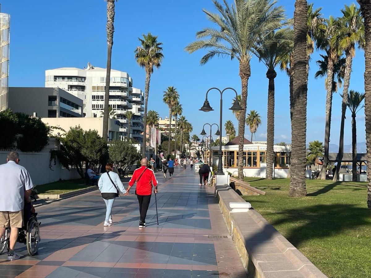 2 Bed Penthouse With Sea View Apartamento Torremolinos Exterior foto