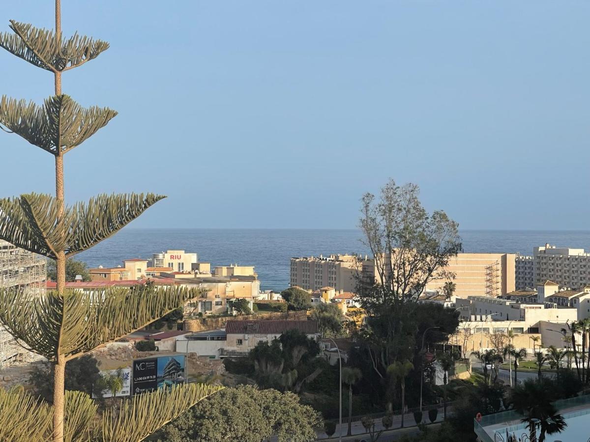 2 Bed Penthouse With Sea View Apartamento Torremolinos Exterior foto