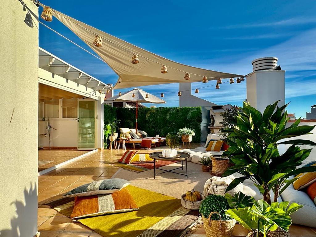 2 Bed Penthouse With Sea View Apartamento Torremolinos Exterior foto
