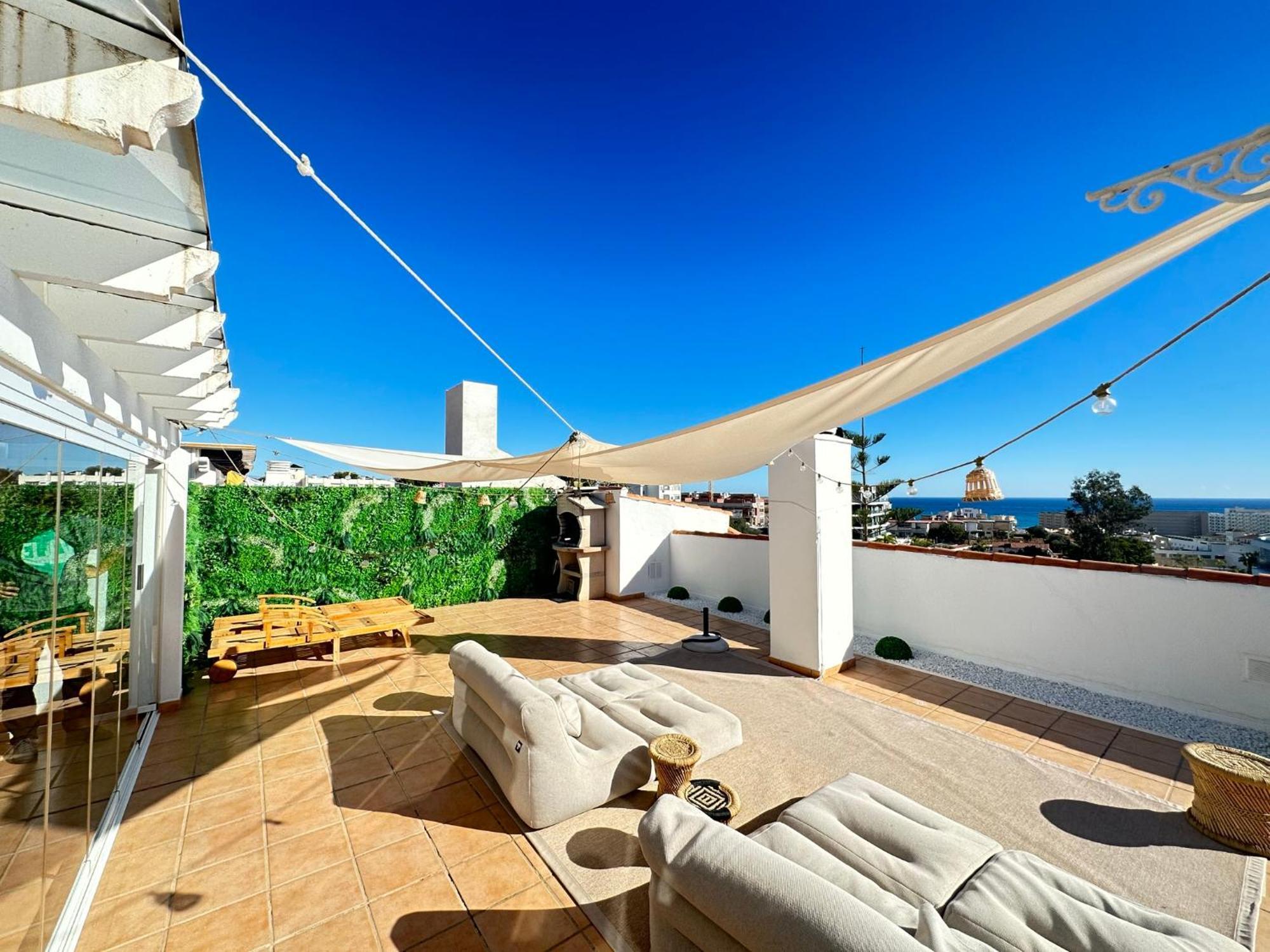 2 Bed Penthouse With Sea View Apartamento Torremolinos Exterior foto