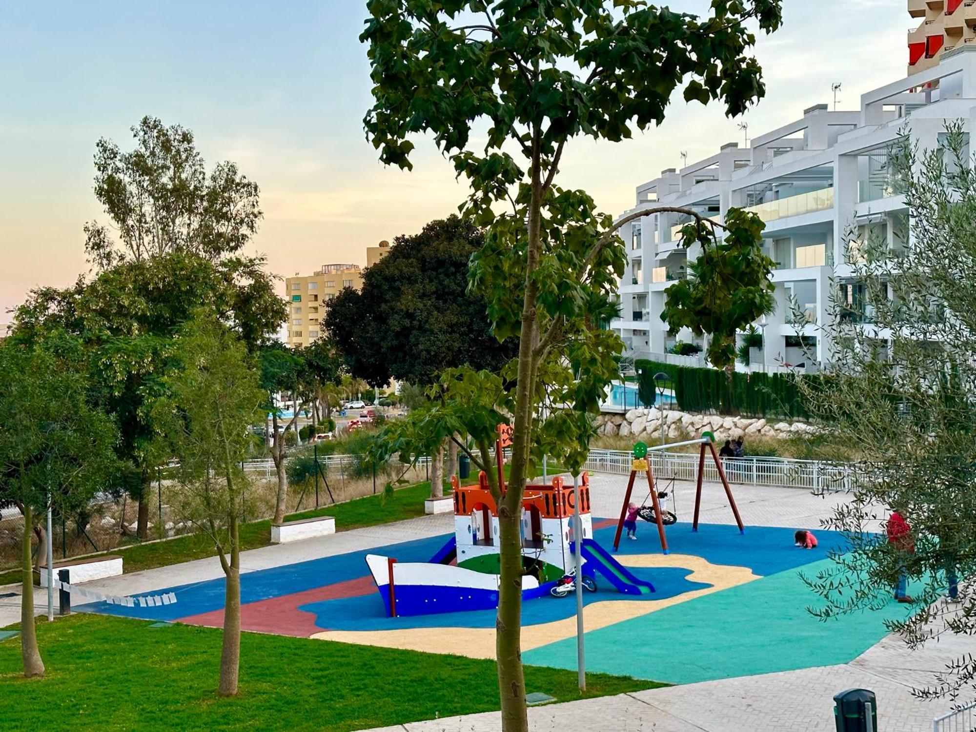 2 Bed Penthouse With Sea View Apartamento Torremolinos Exterior foto